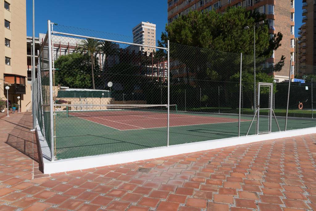 Gemelos 4 Benidorm Bagian luar foto