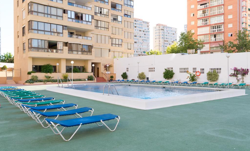 Gemelos 4 Benidorm Bagian luar foto