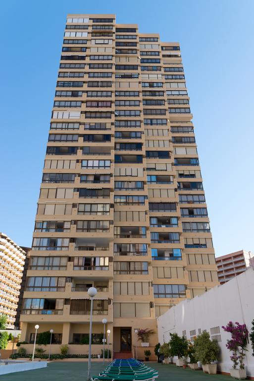 Gemelos 4 Benidorm Bagian luar foto